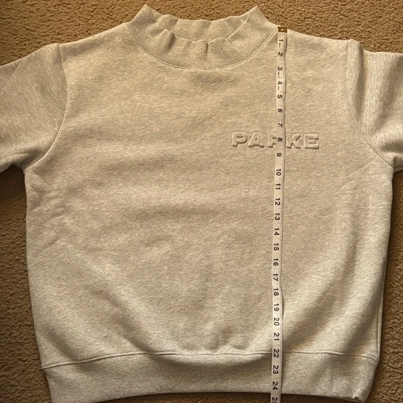 NWT Parke Classic Gray Embossed Mockneck Sweatshirt Size S/M - Picture 9 of 12
